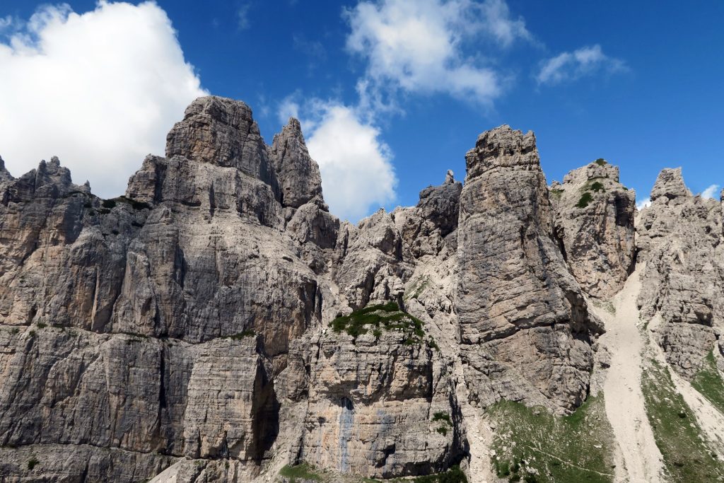 Campanile Di Val Montanaia InMont