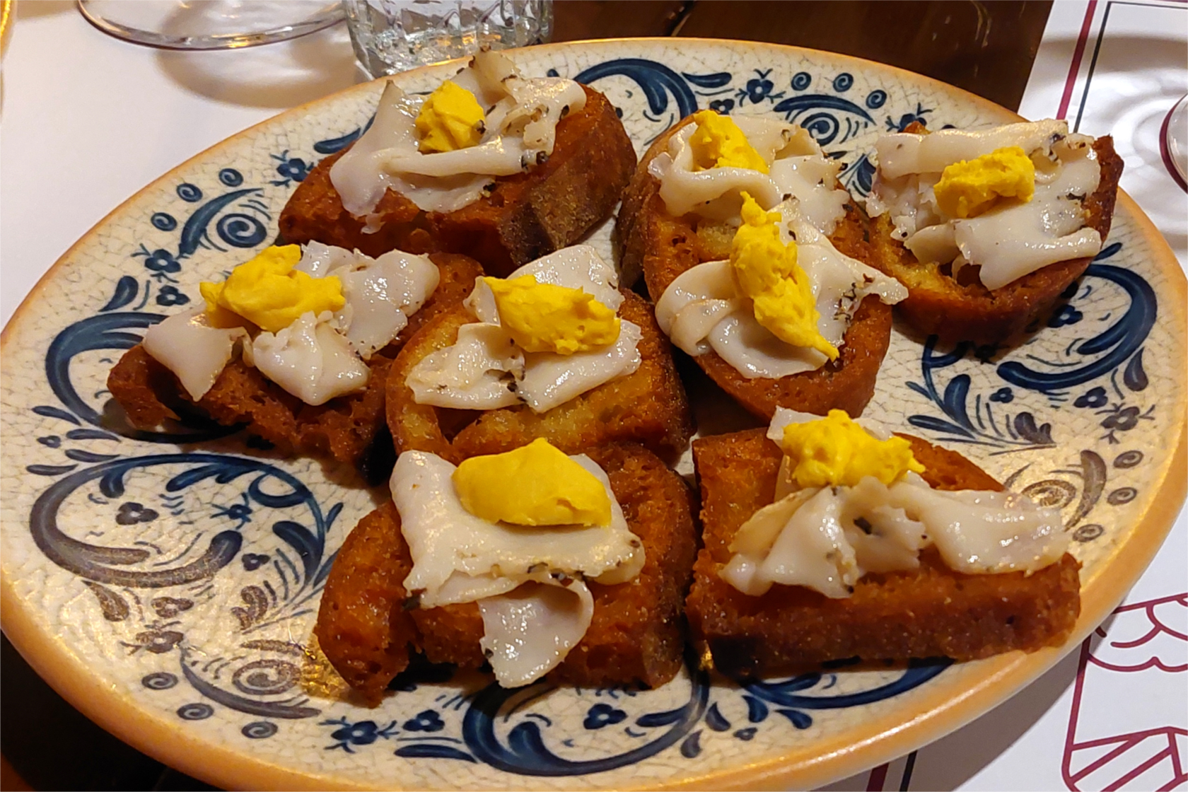 spuntini durante la degustazione - scialpinismo etna