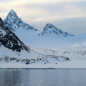 The Kvasspiggen, a Matterhorn shape mountain in the North Spitsbergen @ Massimo Candolini