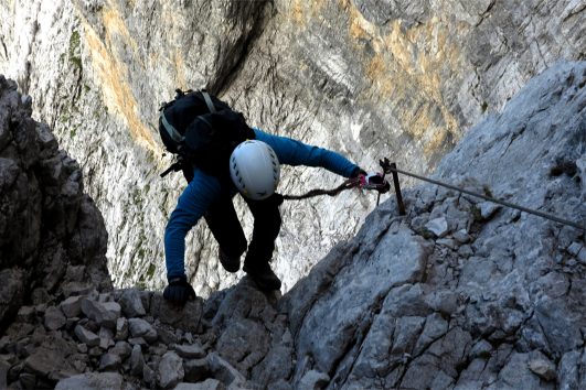 Salendo la Ferrata Costantini in Moiazza