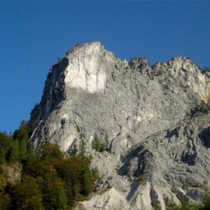 La parete del Clap Varmost dove sale la ferrata Adventure Climb Varmost
