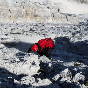 Tratti di arrampicata lungo la Via dei Triestini